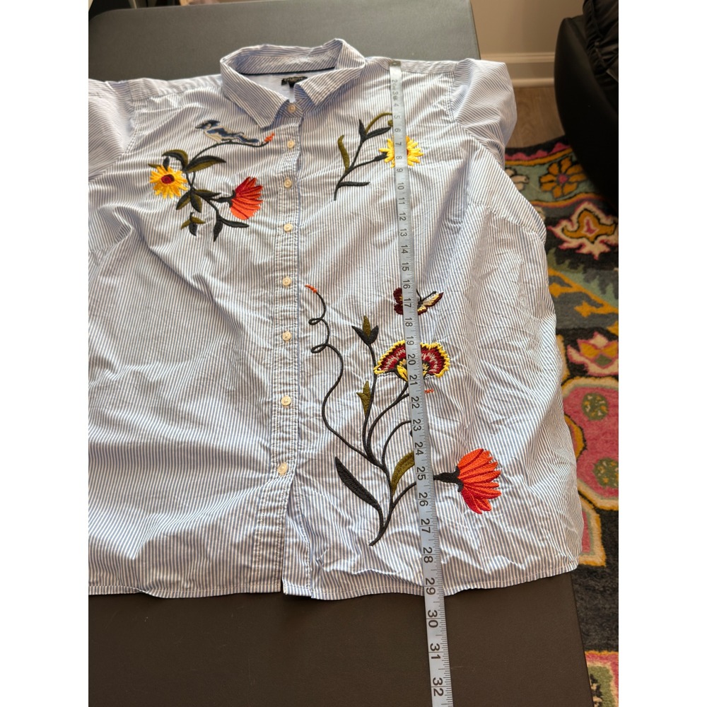 Talbots Woman Striped Button Down Blouse Shirt Floral Embroidered Blue White 3X - Picture 13 of 13